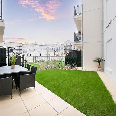 Columbus Garden By Plaza Apartment Serris Exterior foto